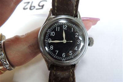 Lot 592 - A gentlemen's nickel plated WWII Bulova mechanical strap watch