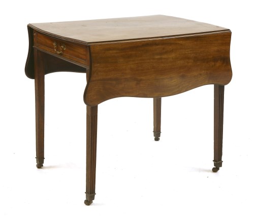 Lot 415 - A George III mahogany pembroke table