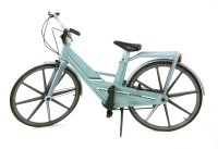 Lot 117 - AN ITERA PLASTIC BICYCLE
