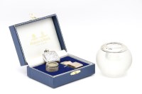 Lot 130 - A silver sovereign case and silver topped vesta holder