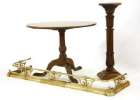 Lot 399 - A George III mahogany circular tripod table