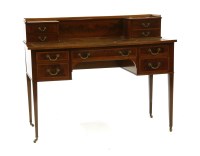 Lot 362 - An Edwardian mahogany desk