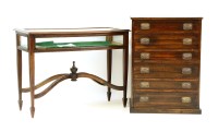 Lot 404 - A mahogany display table