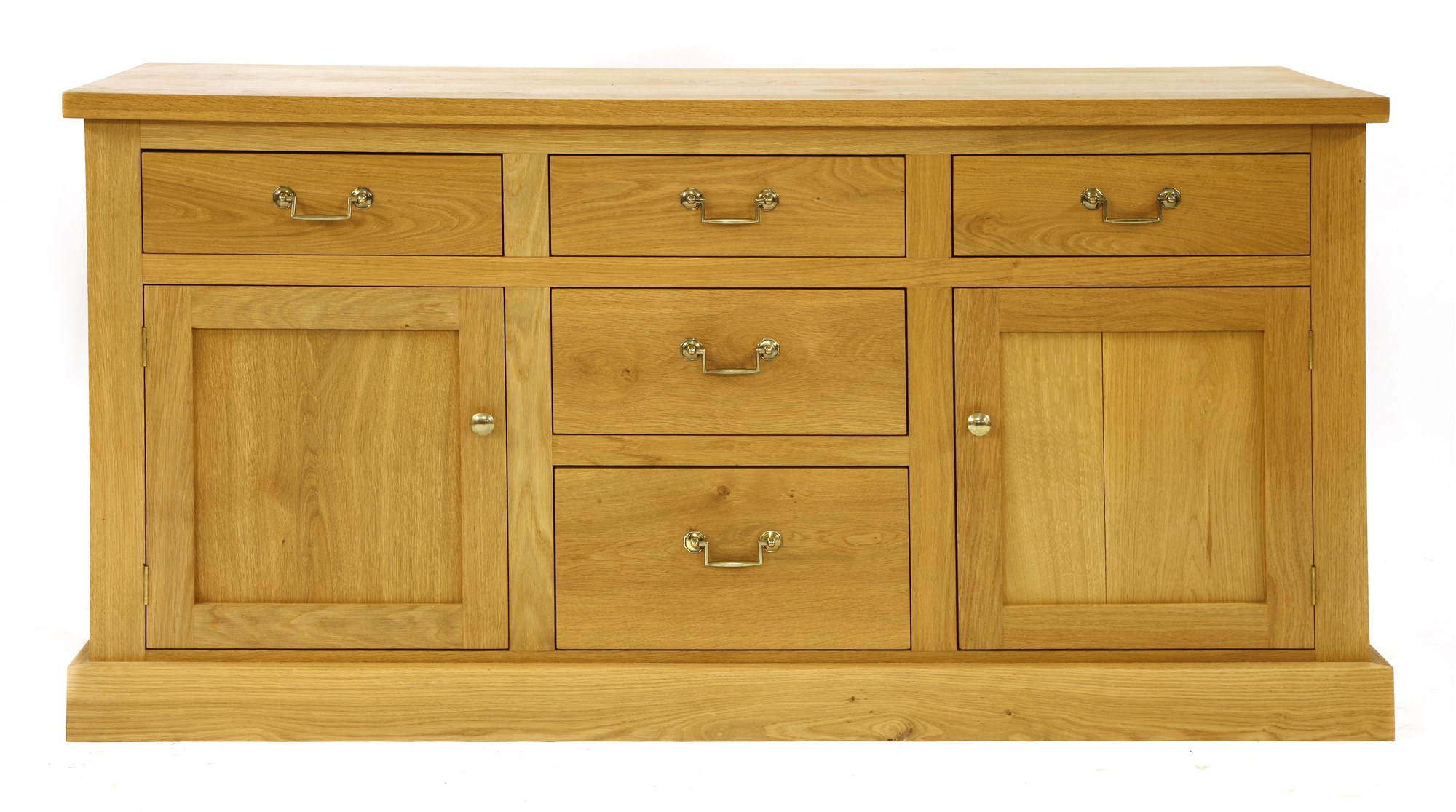 Lot 511 A Contemporary Oak Sideboard   305669 1 