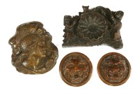 Lot 586 - A carved walnut fragment of a man