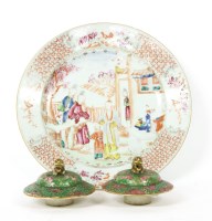 Lot 215 - A Chinese famille rose plate