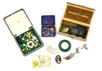 Lot 109 - A collection of costume jewellery and coins