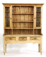 Lot 371 - A Victorian pine dresser