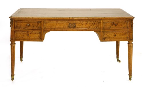 Lot 601 - A satinwood desk