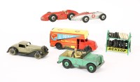 Lot 151 - A tinplate Wells-Brimtoy service 'All over the Globe' removal lorry