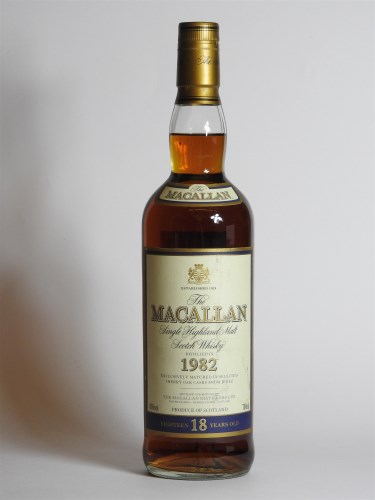 Lot 91 - The Macallan, 18 Year Old, 1982, one bottle