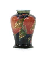 Lot 158 - An early 20th century William Moorcroft pomegranate vase