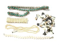 Lot 74 - A single row graduated cultured pearl necklace