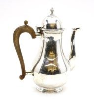 Lot 133 - A Queen Anne style silver coffee pot
