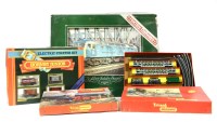 Lot 254 - A boxed Hornby 'OO' guage Silver Jubilee freight set