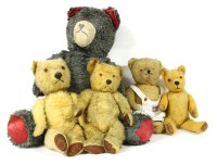 Lot 292 - A group of five teddy bears