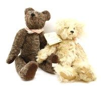 Lot 284 - A collection of teddy bears