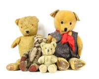 Lot 296 - A large collection of teddy bears