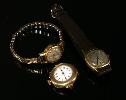 Lot 56 - A ladies 18ct gold MuDu mechanical watch