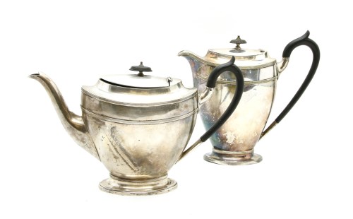 Lot 131 - A George III style silver teapot