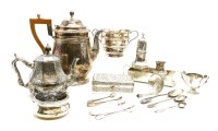 Lot 116 - A collection of silver items