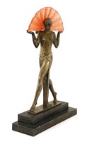 Lot 143 - An Art Deco style figural table lamp