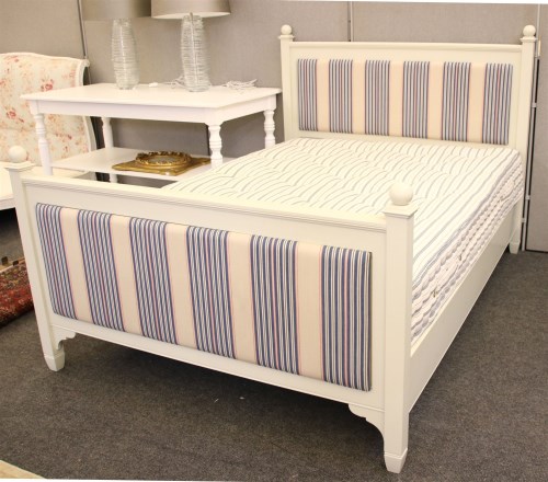 Lot 618 - A Neptune Chichester double bed