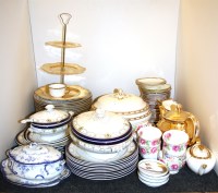 Lot 267 - A collection of china