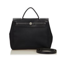 Lot 500A - A Hermès Herbag MM handbag