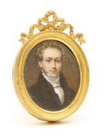 Lot 171 - A finely painted early 19th century portrait easel miniature of a gentleman