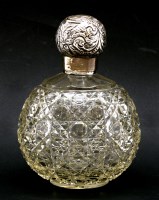 Lot 283 - A Victorian silver mounted scent bottle