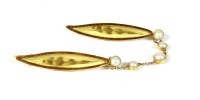 Lot 36 - A 19th century gold cape brooch