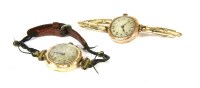 Lot 135 - A ladies 9ct gold mechanical watch on expanding bracelet