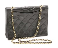 Lot 502 - A vintage Chanel flap handbag