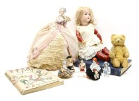 Lot 361 - A collection of porcelain dolls