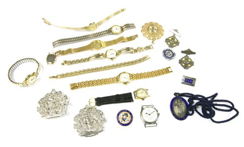 Lot 87 - A collection of costume jewellery and watches