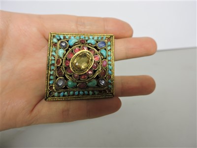 Lot 12 - A collection of Tibetan jewellery