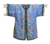 Lot 285 - A Chinese embroidered robe
