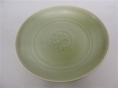 Lot 23 - A Chinese Longquan celadon plate