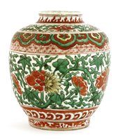 Lot 39 - A Chinese famille verte jar