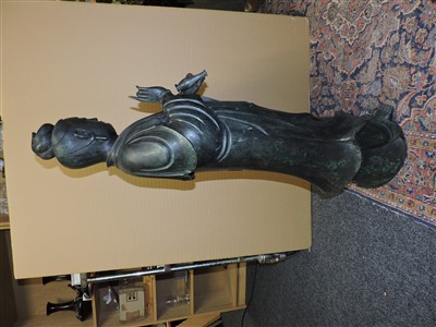 Lot 408 - A large Chinese bronze figure