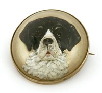 Lot 705 - A mid-Victorian circular reverse painted intaglio portrait brooch