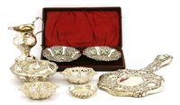 Lot 305 - A quantity of various silver items