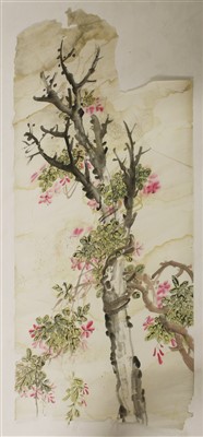 Lot 151 - A collection of Chinese wallpaper