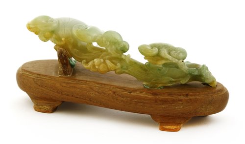 Lot 163 - A Chinese jadeite carving