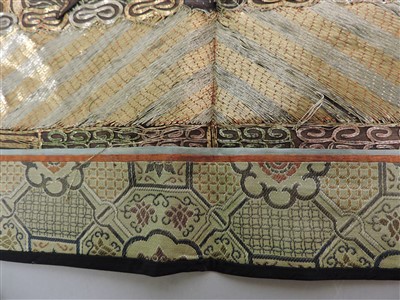 Lot 279 - A collection of Chinese embroideries