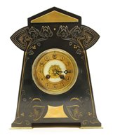 Lot 425 - Mantel clock