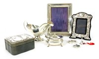 Lot 112 - A collection of silver items