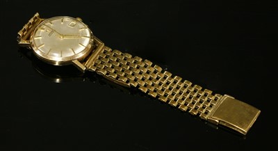Lot 604 - A gentlemen's 9ct gold Omega Automatic watch, c.1963