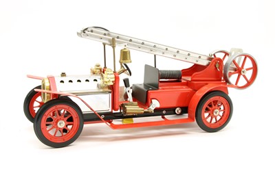 Lot 103 - A Mamod 1:12 die cast model of a fire engine FE1